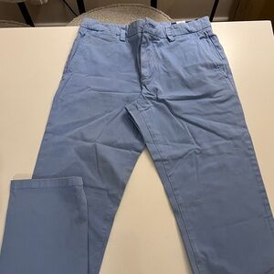 Light blue vineyard vines slacks